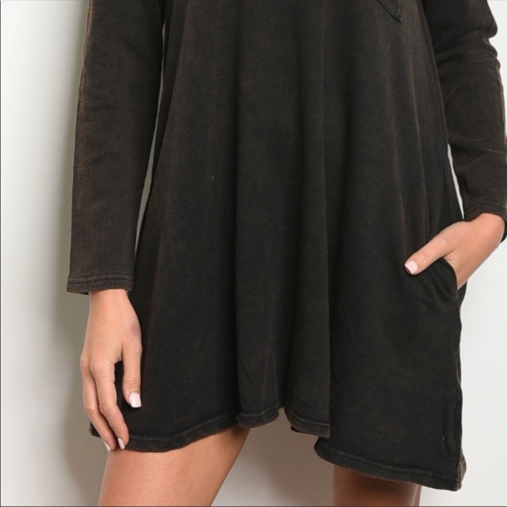 🆕❗️LAST TWO❗️BLACK LACE UP TUNIC/DRESS - Picture 4 of 5